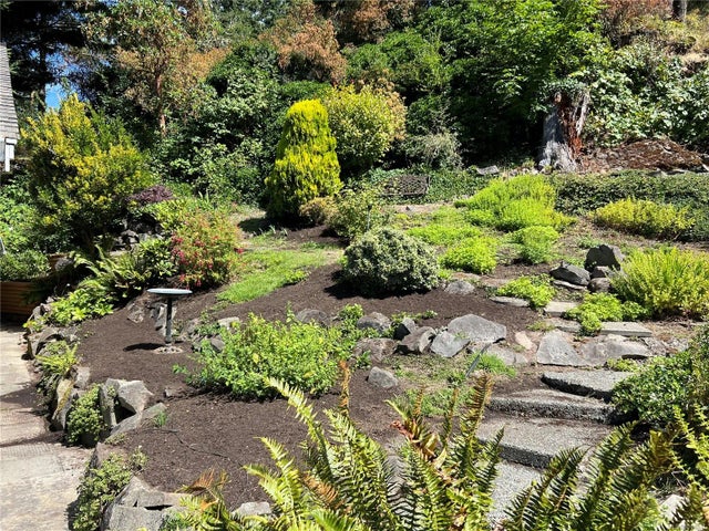 4 of 36 - 10915 Prentice Pl, North Saanich, BC