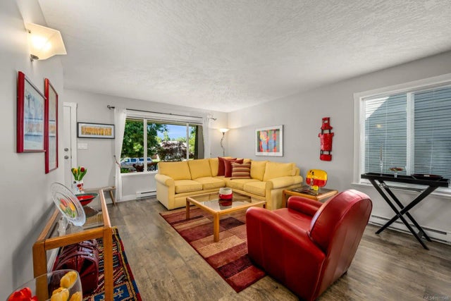 3 of 48 - 2190 Stirling Pl, Courtenay, BC