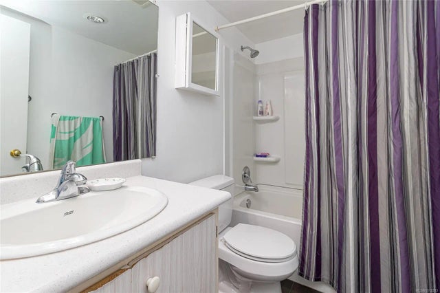 4 of 31 - 611 Constance Ave 303, Esquimalt, BC