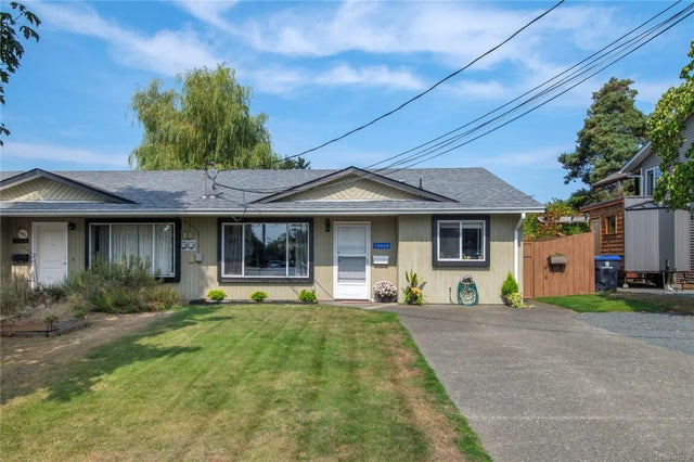 1 of 28 - 1800 Dingwall Rd B, Courtenay, BC
