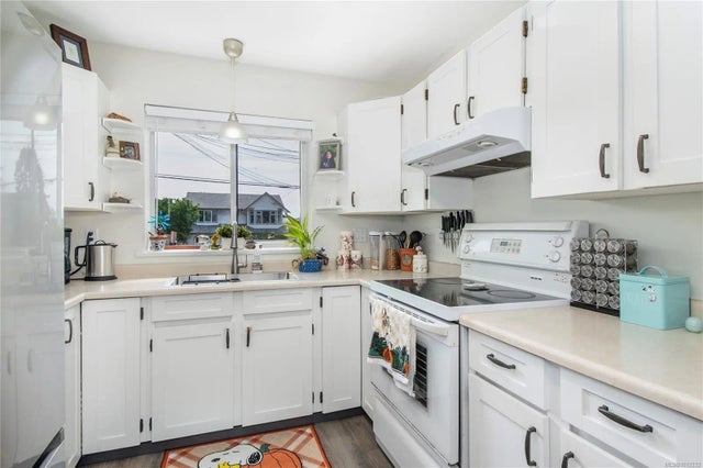 5 of 28 - 1800 Dingwall Rd B, Courtenay, BC