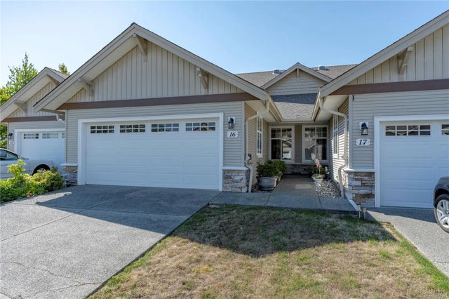 1 of 32 - 631 Blenkin Ave 16, Parksville, BC