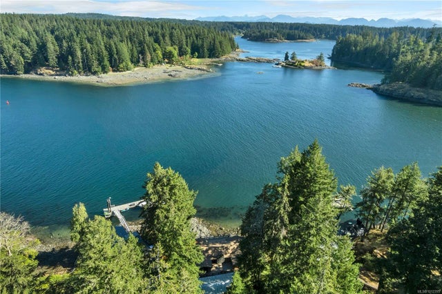 4 of 45 - 1030 Vargas Rd, Quadra Island, BC