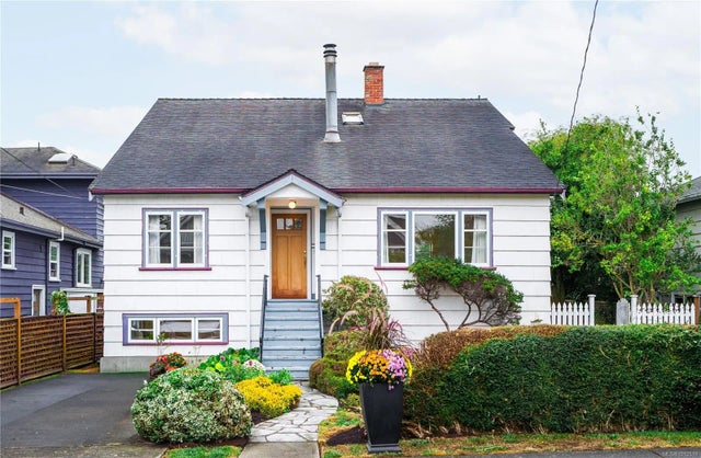 1 of 82 - 157 Cambridge St, Victoria, BC