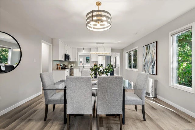 5 of 46 - 970 Jasmine Ave, Saanich, BC