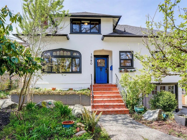 4 of 60 - 1580 Wilmot Pl, Oak Bay, BC