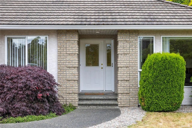 2 of 23 - 784 Chartwest Crt, Qualicum Beach, BC