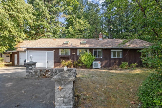 1 of 54 - 3264 Lockwell Rd, Courtenay, BC