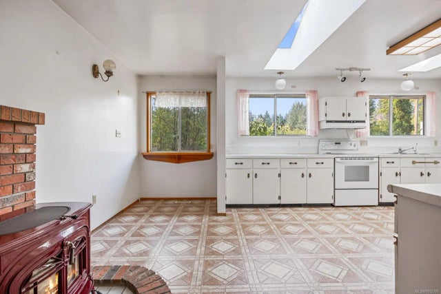 3 of 54 - 3264 Lockwell Rd, Courtenay, BC