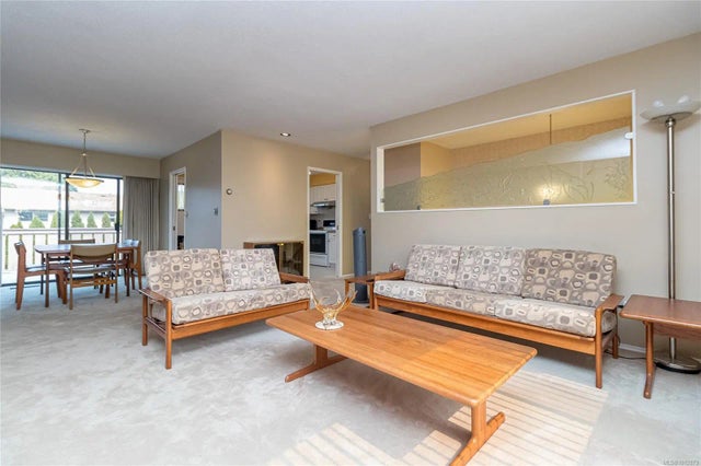 5 of 44 - 1746 Tiffin Pl, Saanich, BC