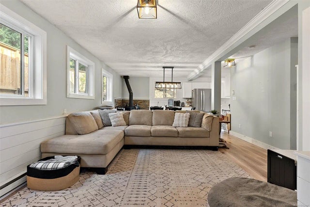 3 of 33 - 2123 Sarita Rd, Shawnigan Lake, BC