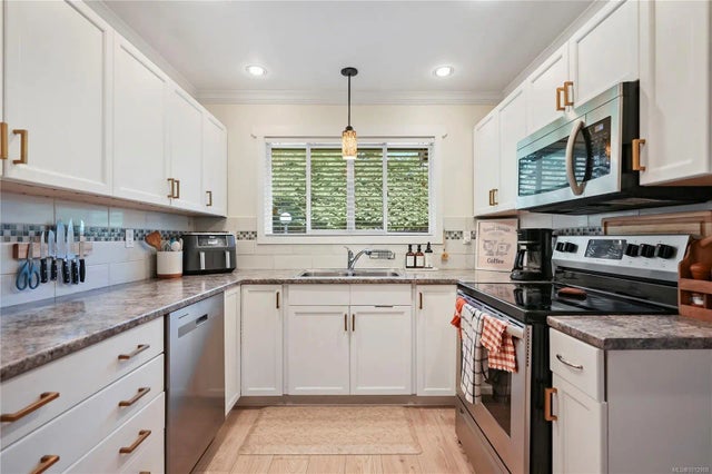 3 of 23 - 2771 Spencer Rd 23, Langford, BC