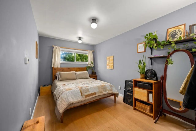 2 of 55 - 1261 14th St, Courtenay, BC