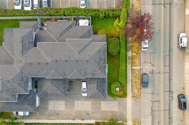 3 of 40 - 9903 Resthaven Dr 1, Sidney, BC