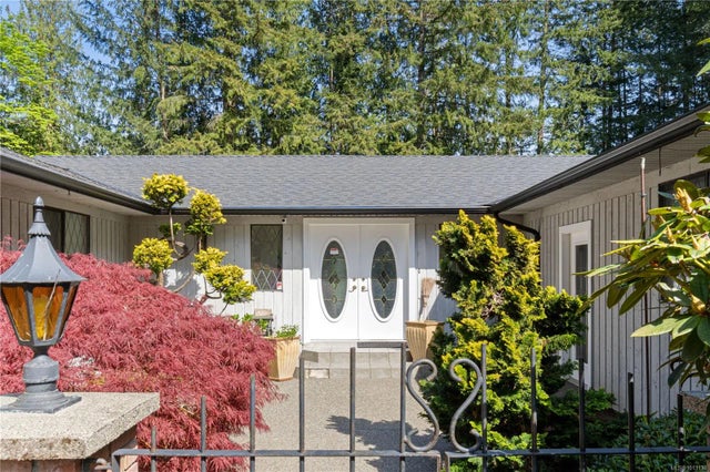1 of 75 - 578 Wain Rd, Parksville, BC