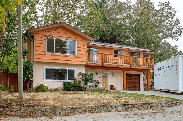 1 of 45 - 7155 Brentwood Dr, Central Saanich, BC