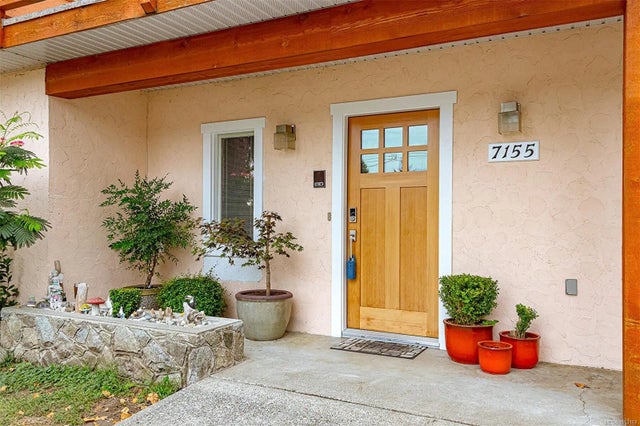 2 of 45 - 7155 Brentwood Dr, Central Saanich, BC