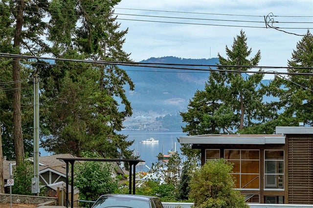 3 of 45 - 7155 Brentwood Dr, Central Saanich, BC