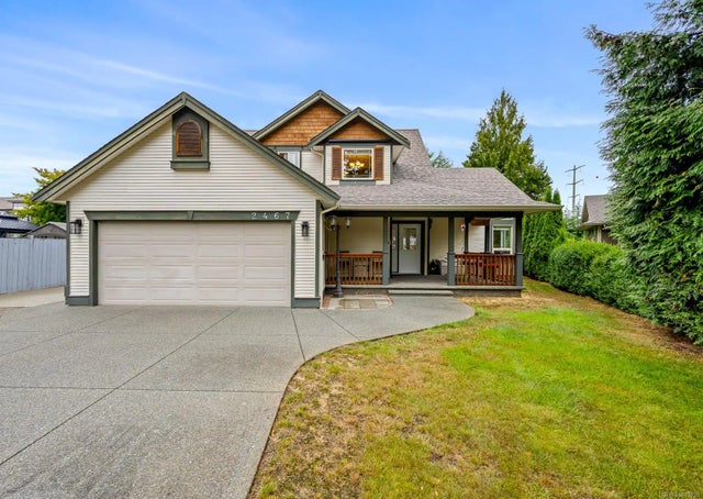 1 of 30 - 2467 Walbran Pl, Courtenay, BC