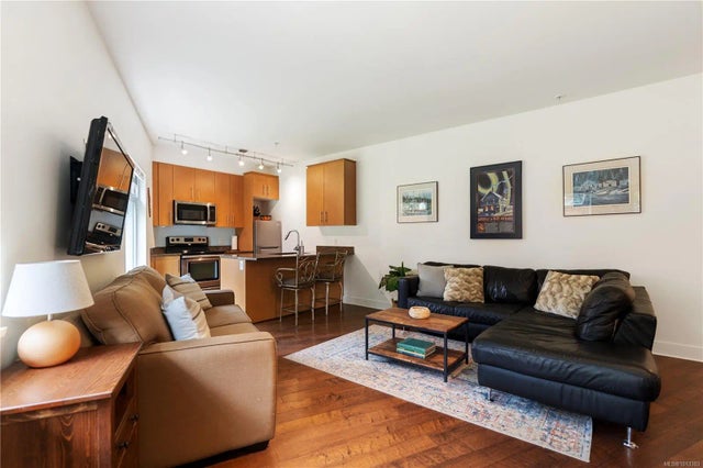 3 of 26 - 21 Conard St 110, View Royal, BC