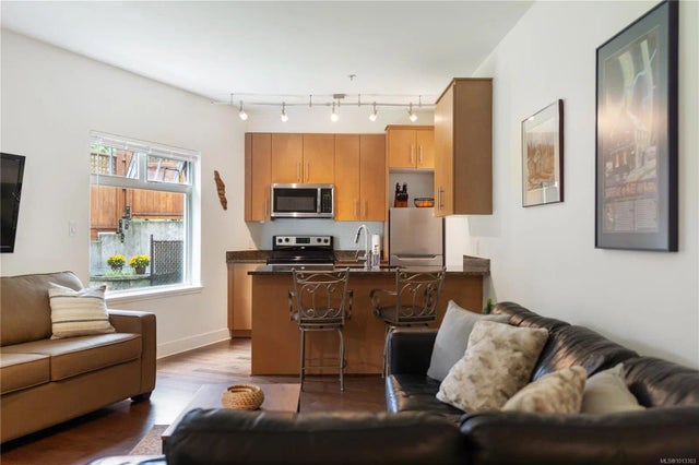 4 of 26 - 21 Conard St 110, View Royal, BC