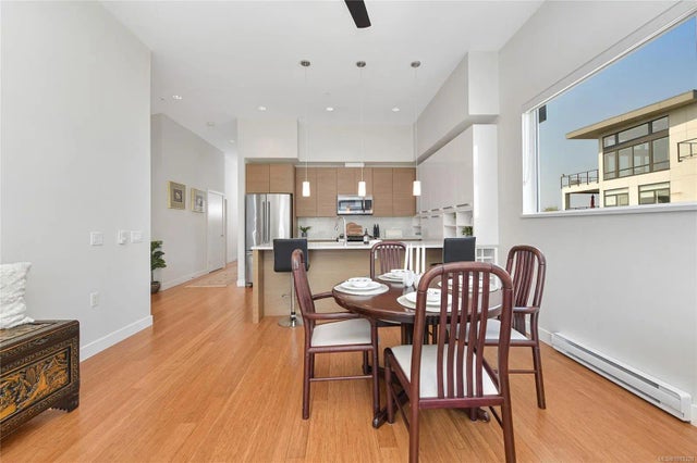 5 of 46 - 9818 Third St 505, Sidney, BC