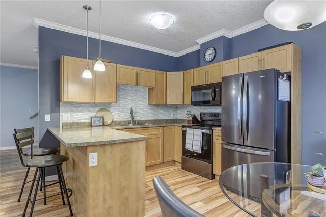 5 of 35 - 2153 Ridgemont Pl 102, Nanaimo, BC