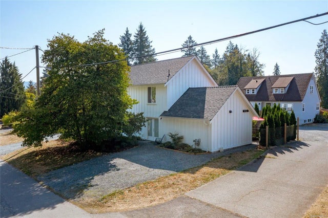 2 of 58 - 3012 George St, Duncan, BC