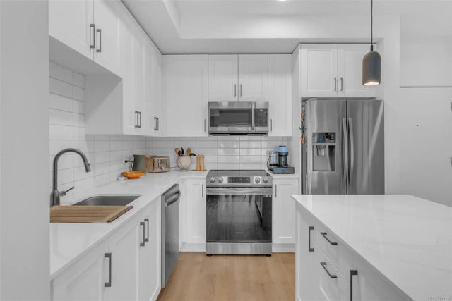 4 of 20 - 2465 Gateway Rd 203, Langford, BC