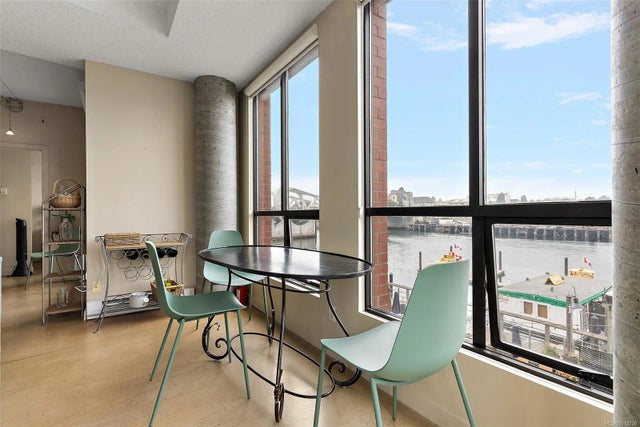 2 of 31 - 409 Swift St 103, Victoria, BC