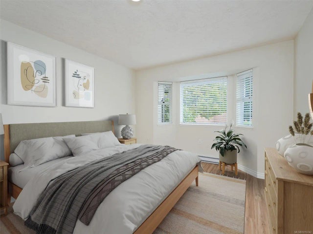 4 of 38 - 2070 Amelia Ave 45, Sidney, BC