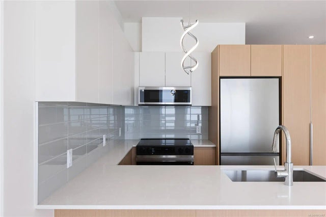 3 of 31 - 2374 Oakville Ave 214, Sidney, BC