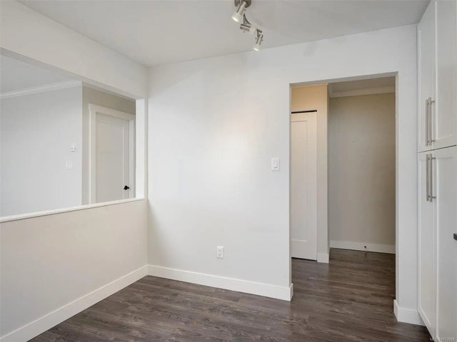 3 of 30 - 3240 Glasgow Ave 301, Saanich, BC