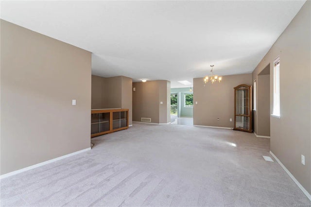 5 of 52 - 5213 Fox Pl, Nanaimo, BC