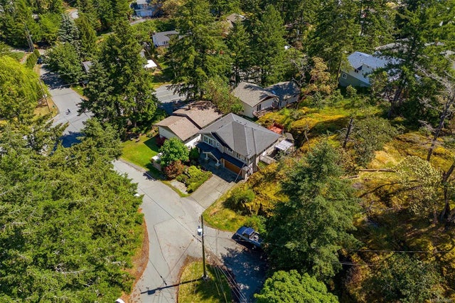 3 of 66 - 101 Dorval Pl, Langford, BC