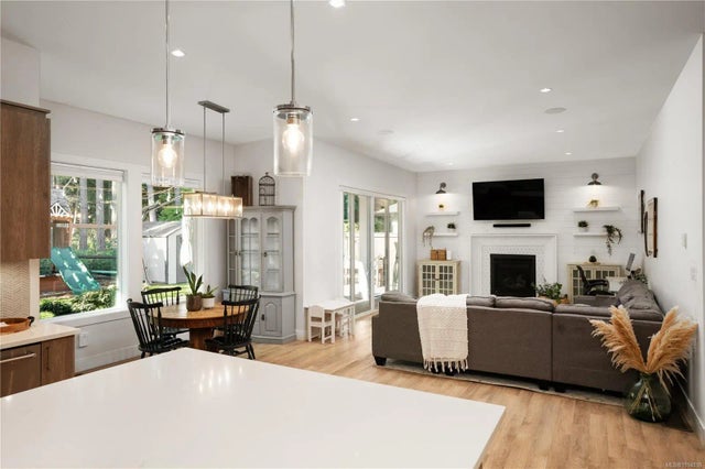 5 of 42 - 839 Ashbury Ave, Langford, BC