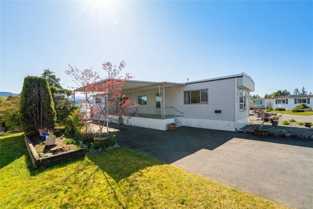 1 of 34 - 6325 Metral Dr 51, Nanaimo, BC