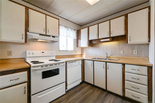 3 of 34 - 6325 Metral Dr 51, Nanaimo, BC