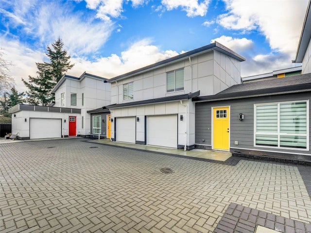 3 of 56 - 1171 Stelly's Cross Rd 2, Central Saanich, BC