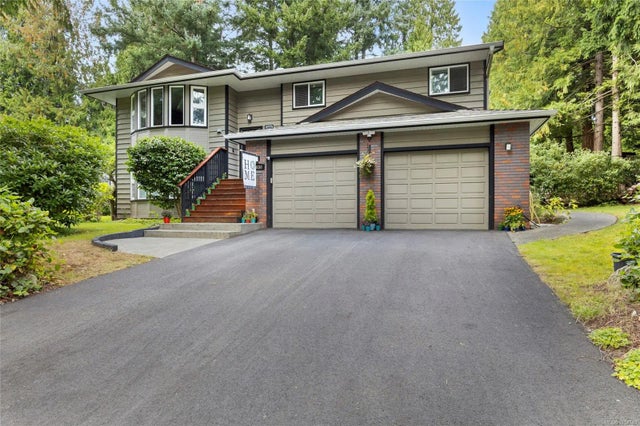 2 of 43 - 1650 Stuart Park Terr, North Saanich, BC