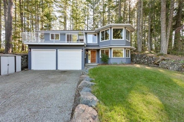 1 of 74 - 2177 College Pl, Shawnigan Lake, BC