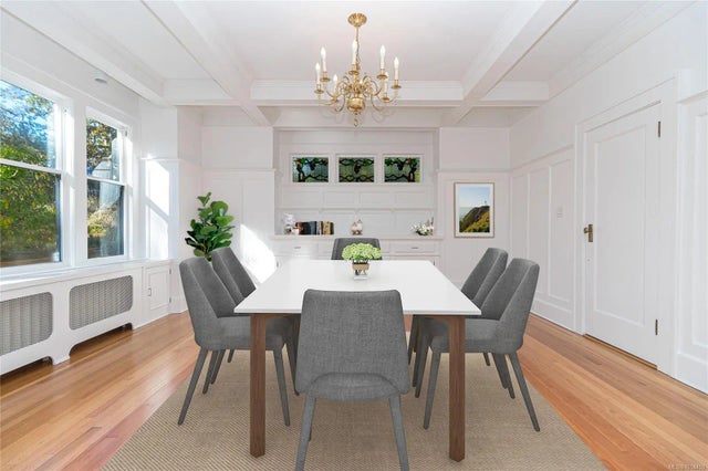 3 of 39 - 1318 Hampshire Rd, Oak Bay, BC