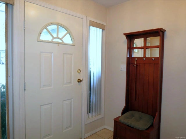 3 of 41 - 162 Bowlsby St, Nanaimo, BC