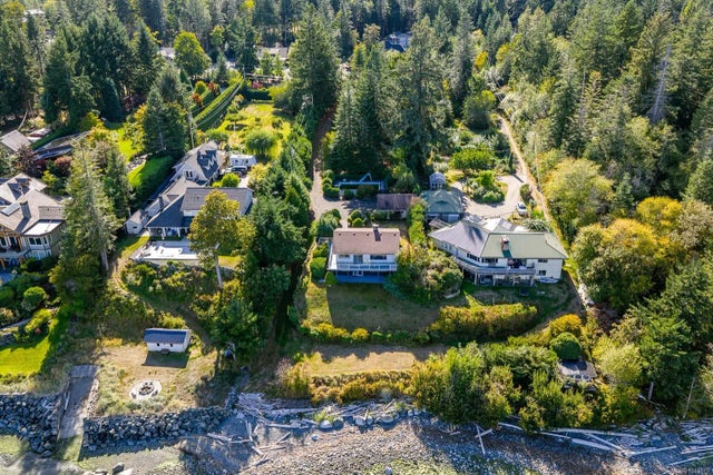 4 of 51 - 2332 Seabank Rd, Courtenay, BC