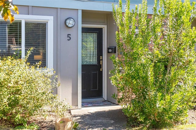 3 of 40 - 660 Jubilee St 5, Duncan, BC