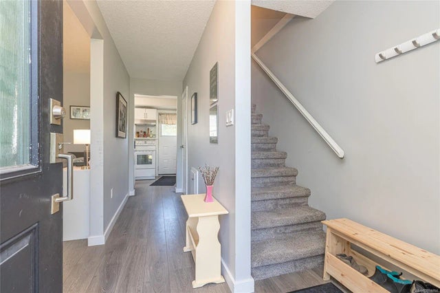 4 of 40 - 660 Jubilee St 5, Duncan, BC