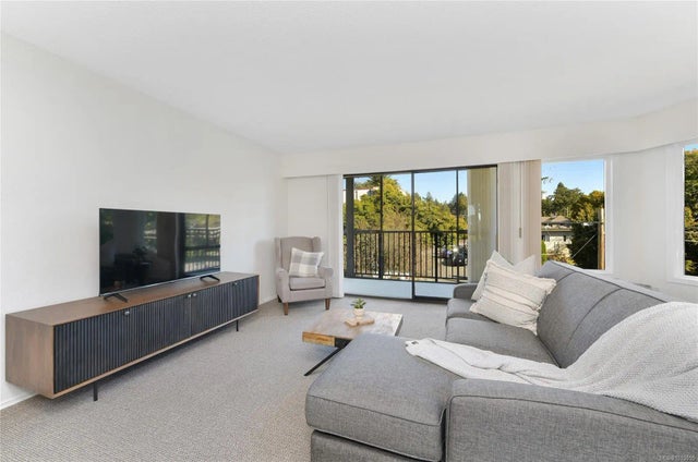 4 of 48 - 1170 Rockland Ave 301, Victoria, BC