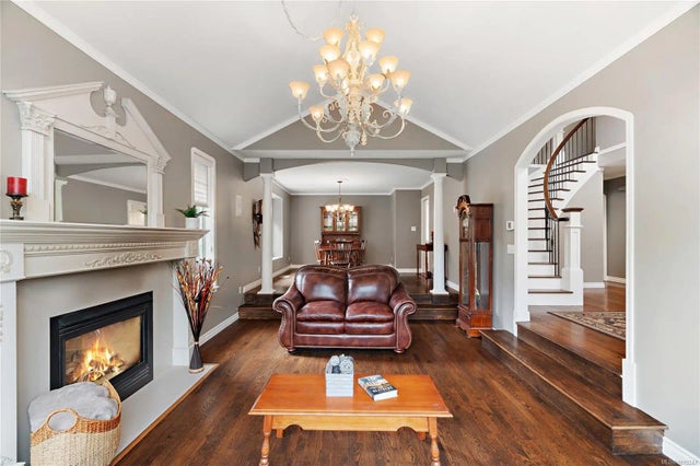 2 of 48 - 8650 Richland Pl, North Saanich, BC