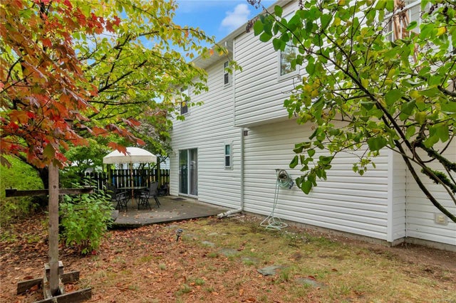 1 of 30 - 2027 Cather View Pl, Nanaimo, BC