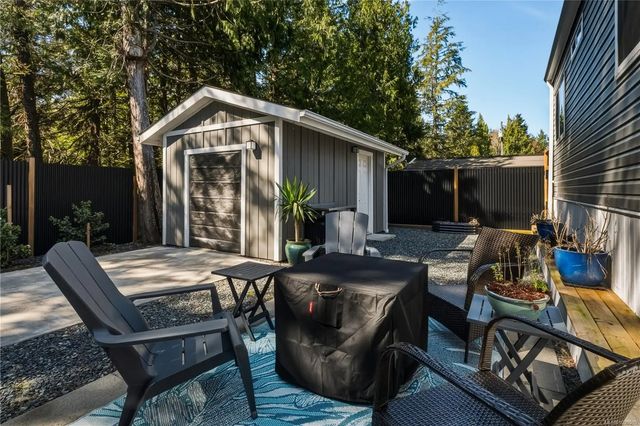 3 of 27 - 460 Orca Cres, Ucluelet, BC